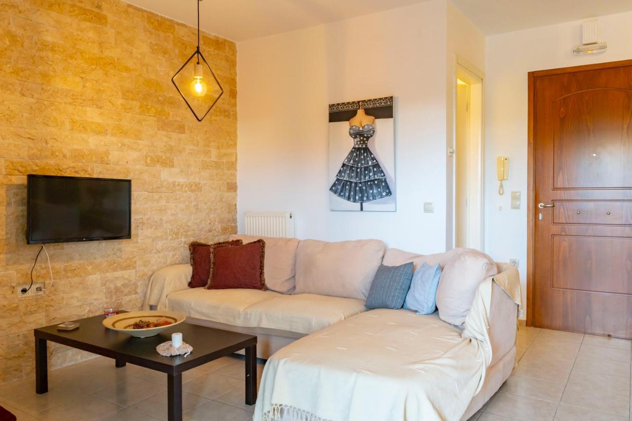 A Quiet Apartment Close To The Sea Goúvai Ngoại thất bức ảnh