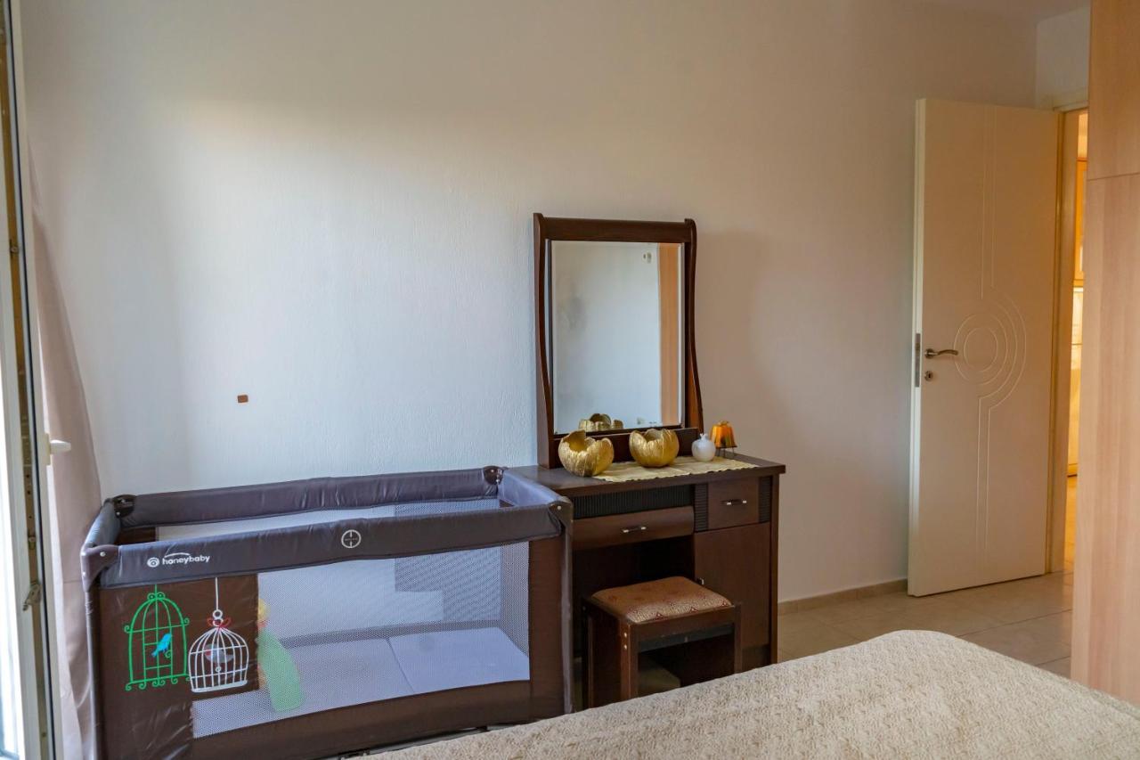 A Quiet Apartment Close To The Sea Goúvai Ngoại thất bức ảnh