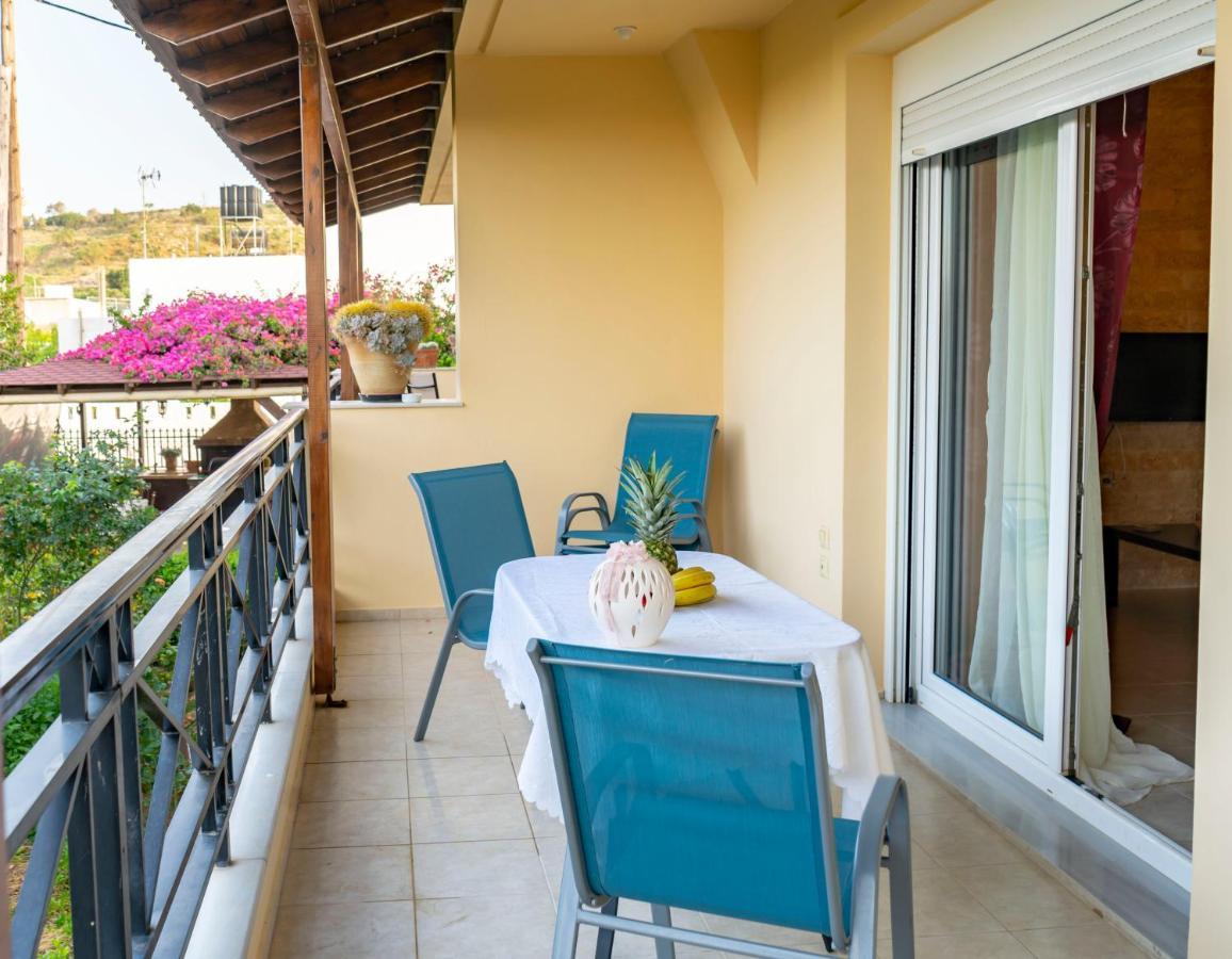 A Quiet Apartment Close To The Sea Goúvai Ngoại thất bức ảnh